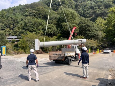 鳥居の分解工事です。引越しします！